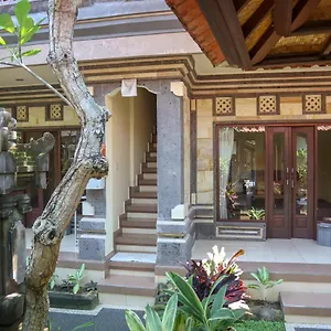  Guest house Canti House Indonesia