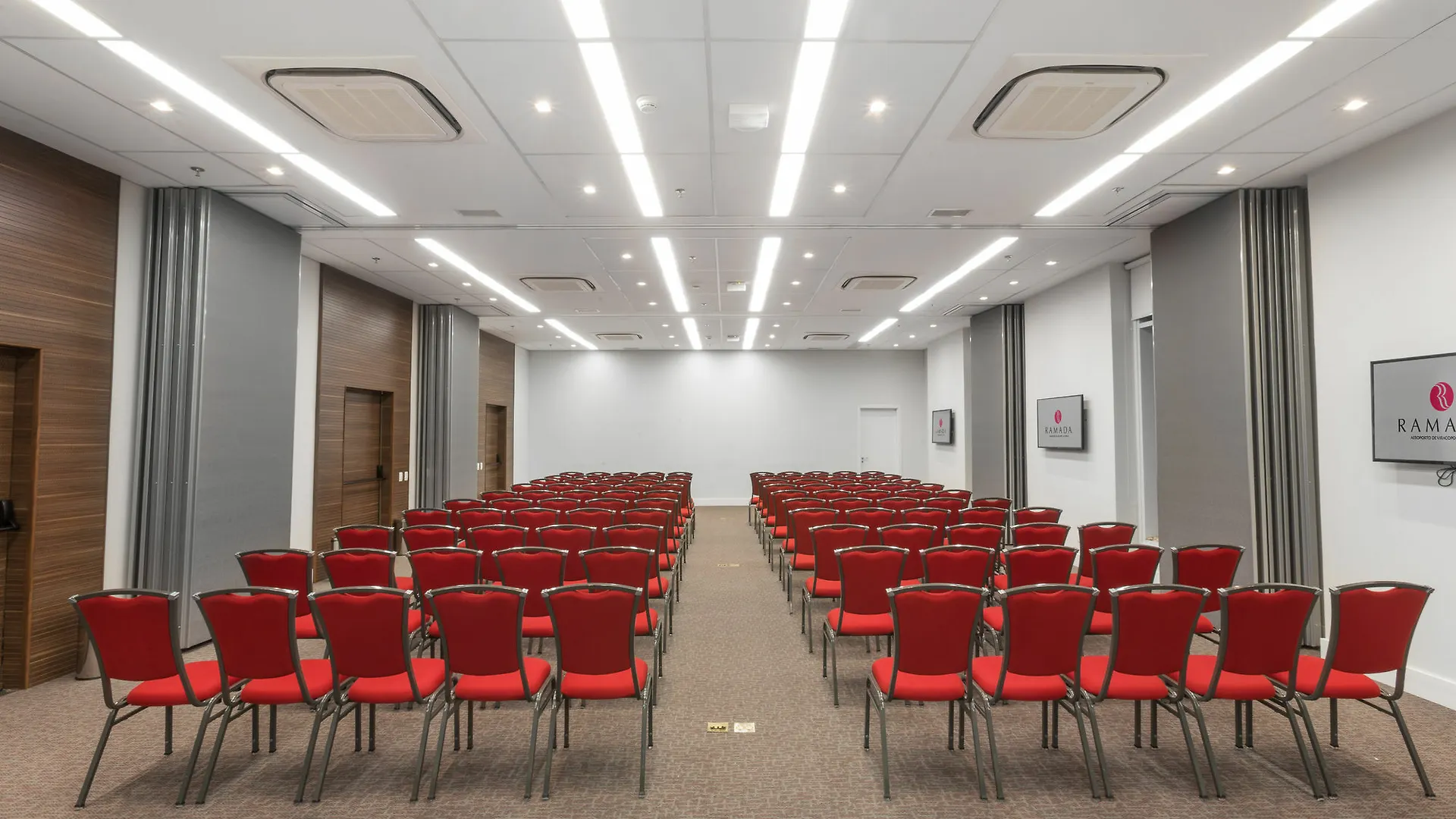 Ramada By Wyndham Campinas Viracopos Hotel