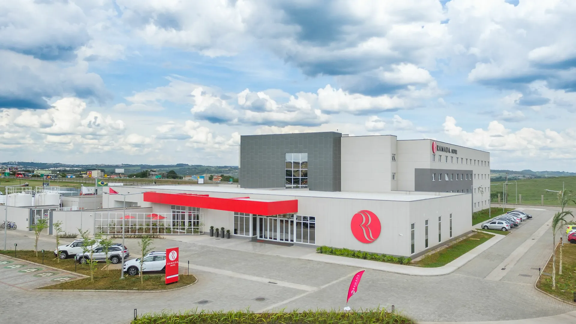 Ramada By Wyndham Campinas Viracopos Hotel