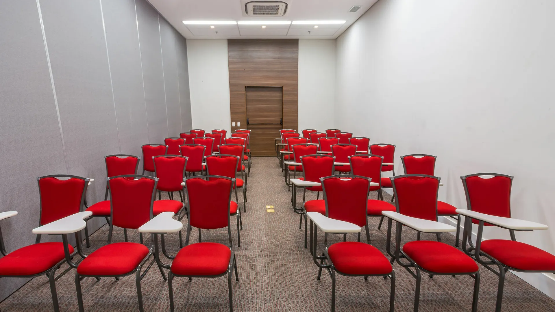 Ramada By Wyndham Campinas Viracopos Hotel Brazil